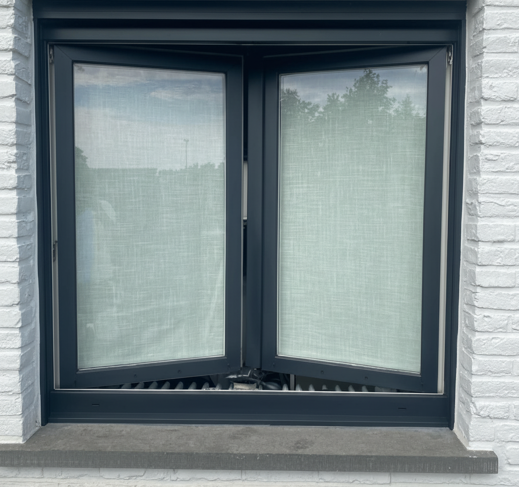 Buitendeur na herlakken – duurzame nieuwe lak