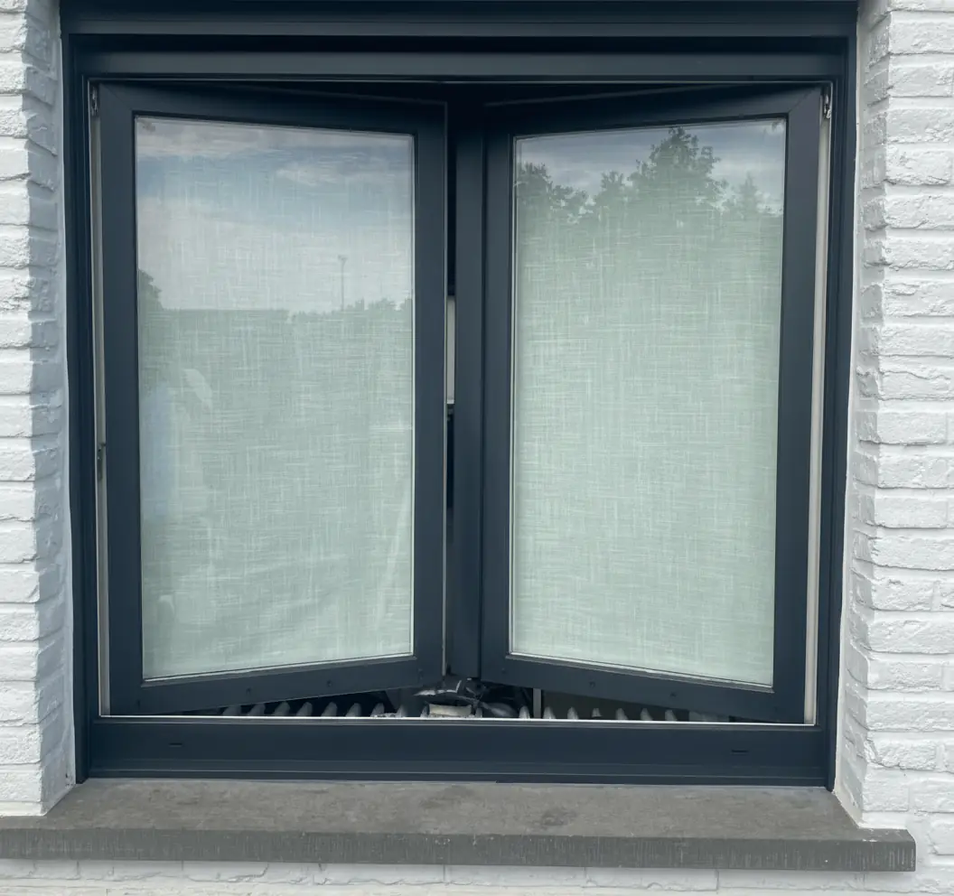 Buitendeur na herlakken – duurzame nieuwe lak